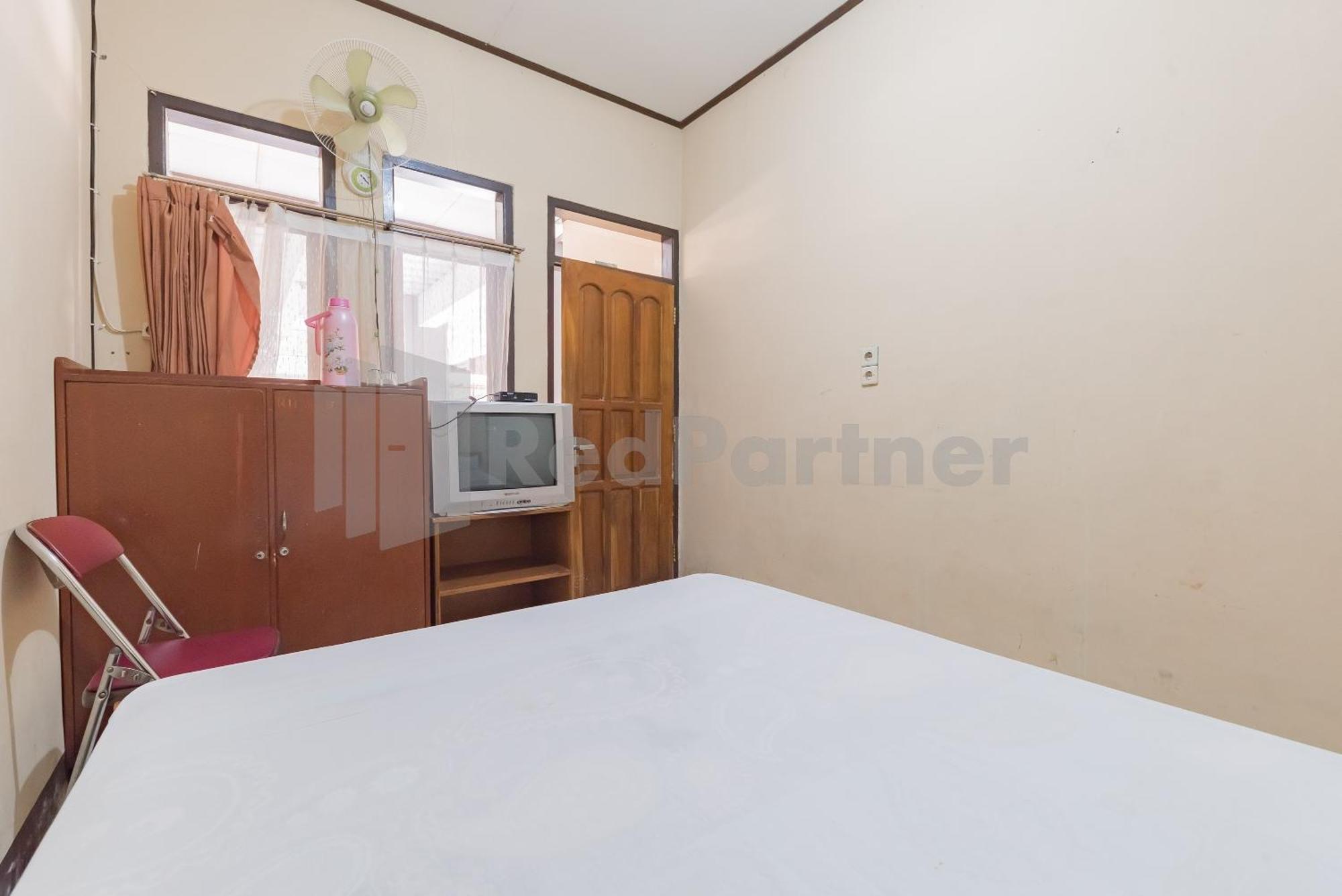 Homestay Pkpn Garut Mitra Reddoorz Екстериор снимка