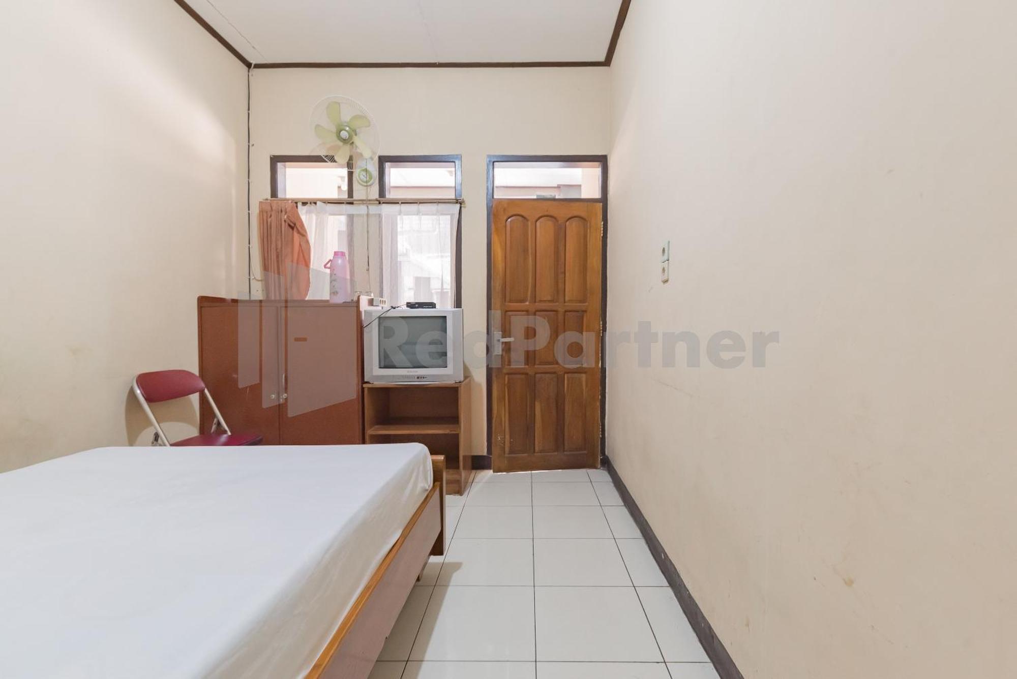 Homestay Pkpn Garut Mitra Reddoorz Екстериор снимка