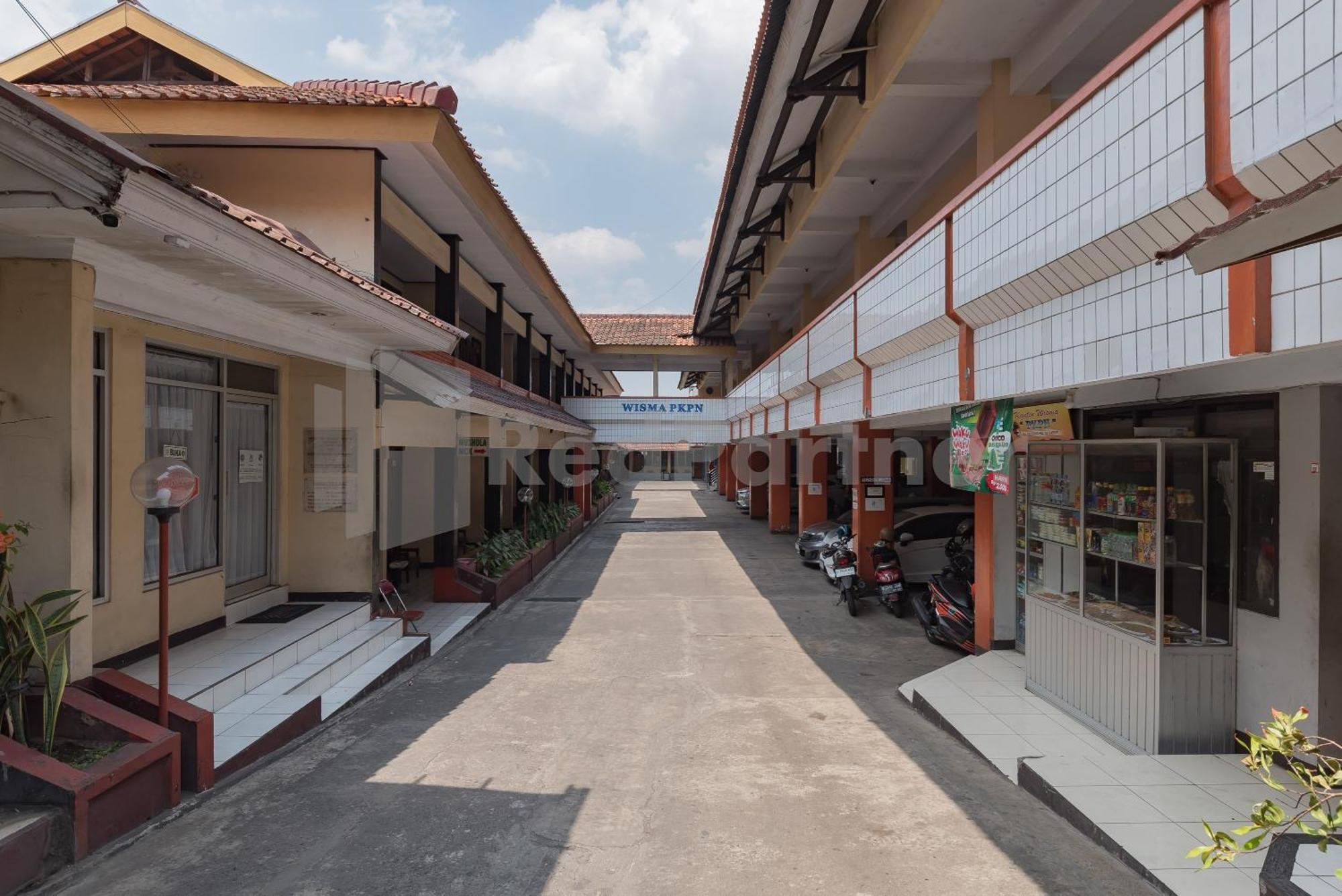 Homestay Pkpn Garut Mitra Reddoorz Екстериор снимка