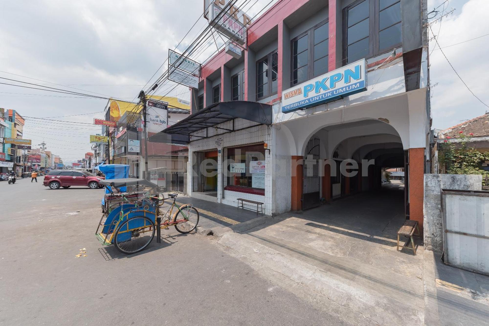 Homestay Pkpn Garut Mitra Reddoorz Екстериор снимка